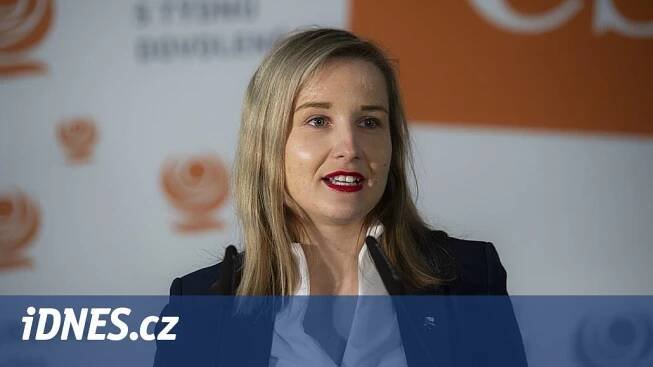 Musíme znovu za lidmi na ulici, říká nová místopředsedkyně ČSSD Ostrá - iDNES.cz
