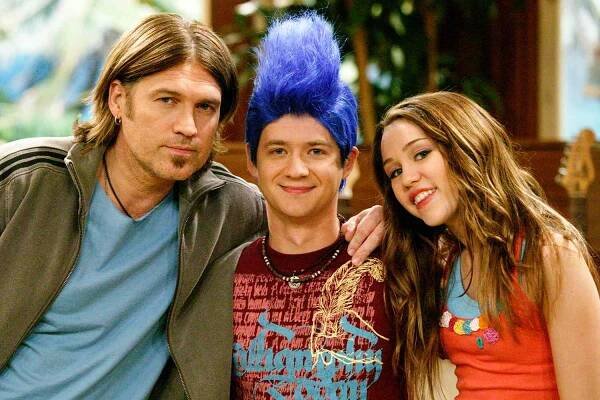 BILLY RAY CYRUS, JASON EARLES, MILEY CYRUS