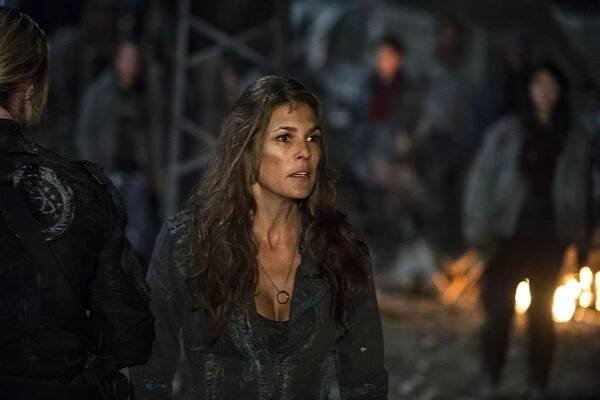 Prvních 100 - Human Trials - Z filmu - Paige Turco
