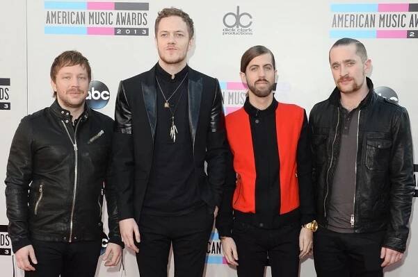 Rozvádějící se zpěvák z Imagine Dragons: Kvůli zdravotním problémům ruší koncerty!