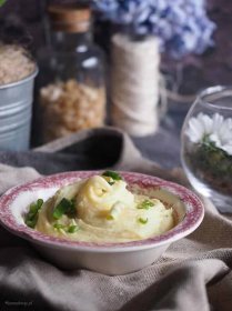 Puree-ziemniaczane-z-chrzanem-Creamy-horseradish-potato-puree