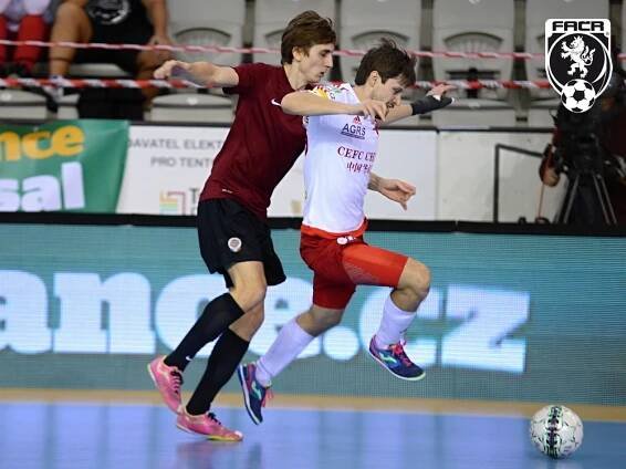 Derby ovládla Sparta po jednoznačném výsledku 4:0 | FOTBAL.CZ