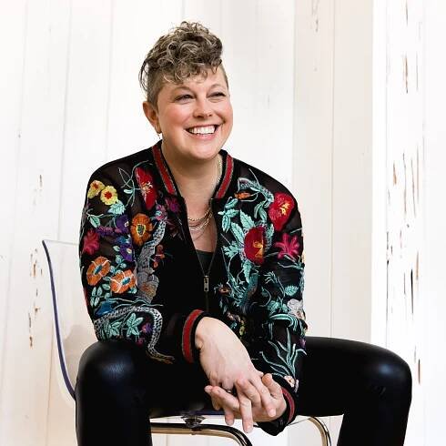 Kelly Campbell — Hey Famm