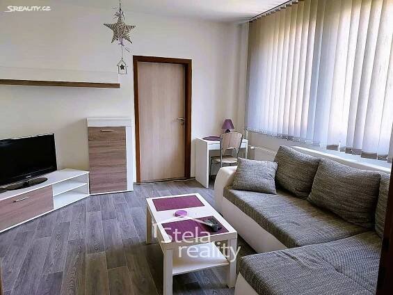 Pronájem bytu 2+1 45 m², Dělnická, Bruntál