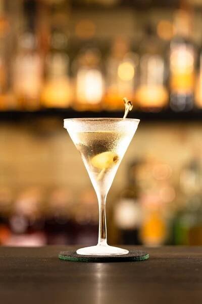Dry Martini - Junimperium