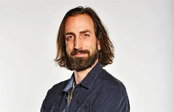 Petr Vaněk v seriálu Sestřičky Modrý kód (2020)