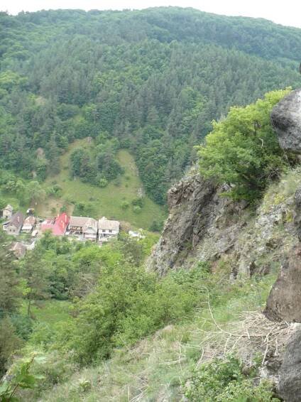 hrad Šášov