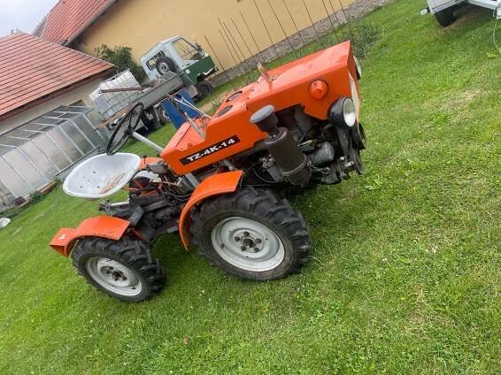 Traktor tz4 k14