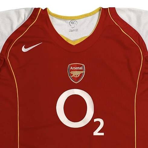 Nike-O2-Arsenal-Red-White-Vintage-Football-Jersey. pánský červený fotbalový značkový vintage dres