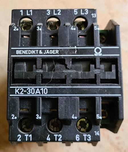 Stykač BENEDIKT&JÄGER K2-30A10 230V/15kW - Stavebniny