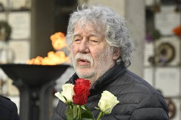 Vysílali jsme: Pohřeb Ladislava Županiče (†80). Kdo všechno se přišel rozloučit?