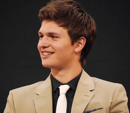 Ansel Elgort – Wikipedie