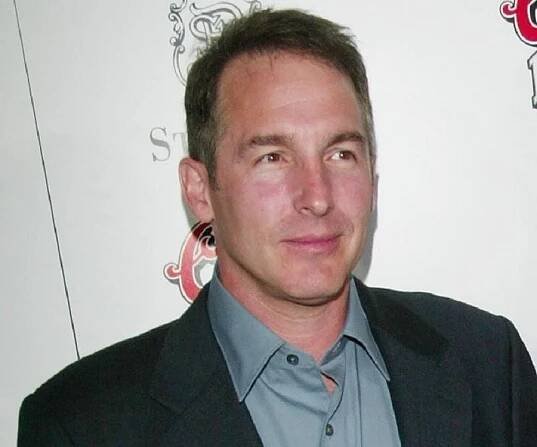 Brian Benben - Bio, Facts, Family Life of Actor