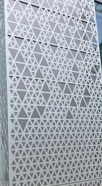 Design plech Triangles B