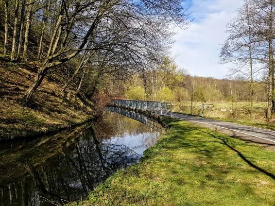 Cyklostezka Odra - Nisa podél Nisy mezi Chrastavou a Bílým Kostelem. Foto: Jan Sůra / Zdopravy.cz