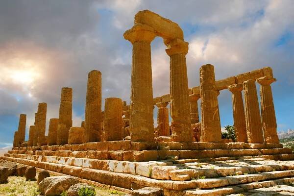  Greek Temple of Juno Lacina, Agrigento, sicily