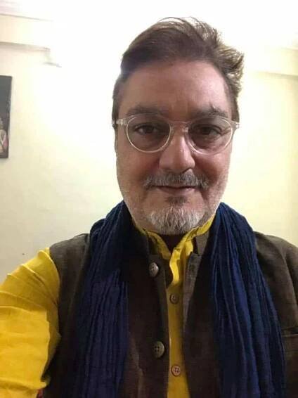 Vinay Pathak : Net Worth, Height, Weight, Age, Affairs, Wiki, Facts and Figures 3