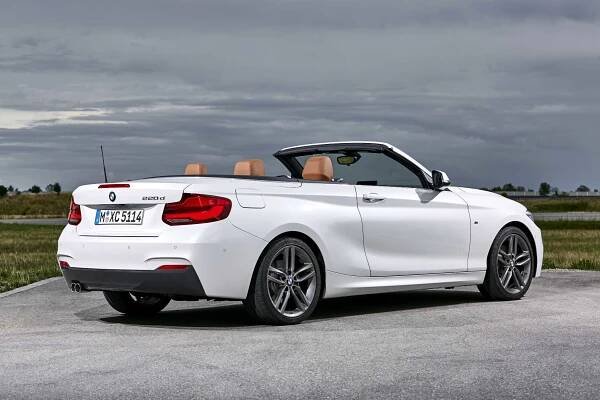 1547307582BMW-ady-2-M220d-30-.jpg