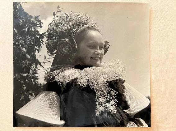 Márie Hartmanová - 4x fotografie  - Starožitnosti a umění
