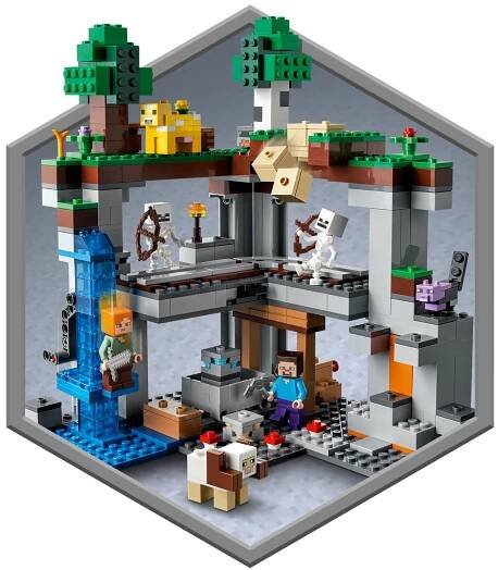 LEGO® Minecraft® 21169 První dobrodružství