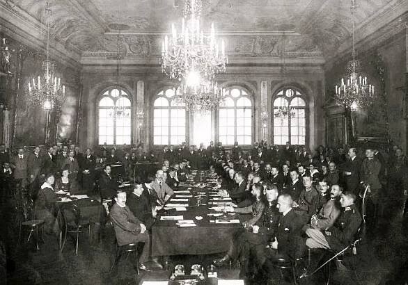 Soubor:Konferencja Pokojowa w Rydze - 22.09.1920.jpg