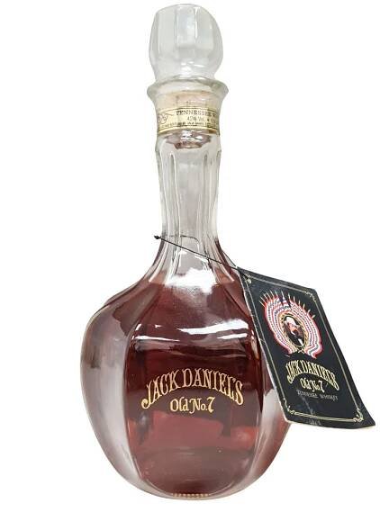 Aukce Jack Daniel's Old No.7 Inaugural Bottle 1985 1,5l 45%