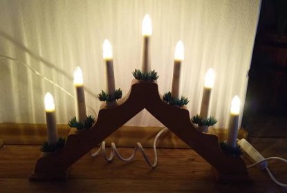Elektrický vánoční svícen do okna, dřevěný, kvalitní made in Germany - Dům a zahrada
