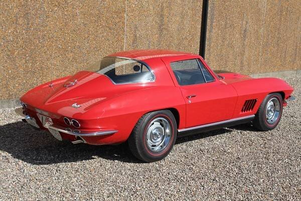 Chevrolet Corvette C2 Sting Ray