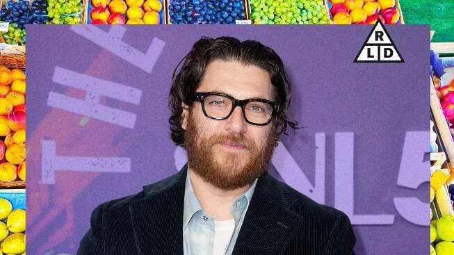 The Real-Life Diet of Adam Pally, Who Might Scarf a Half-Eaten Sloppy Joe Left Outside a Hotel Room Door