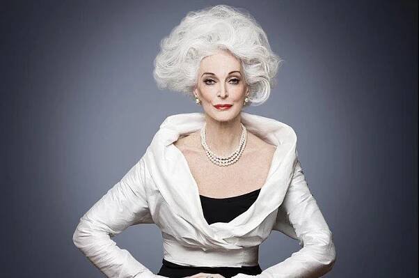 Jak šel čas s glamour modelkou Carmen Dell'Orefice