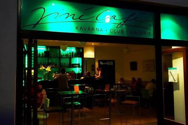 Jiné Café stará kavárna Uherské Hradiště | Apetee