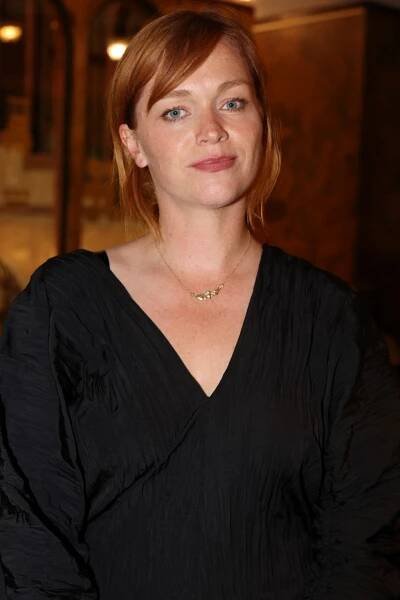 Hvězdou premiéry Karavanu dcera Geislerové Stella: Vulgární gesta i pivko s mámou!