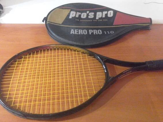 sportovni tenisova  - Vybavení na tenis, squash, badminton