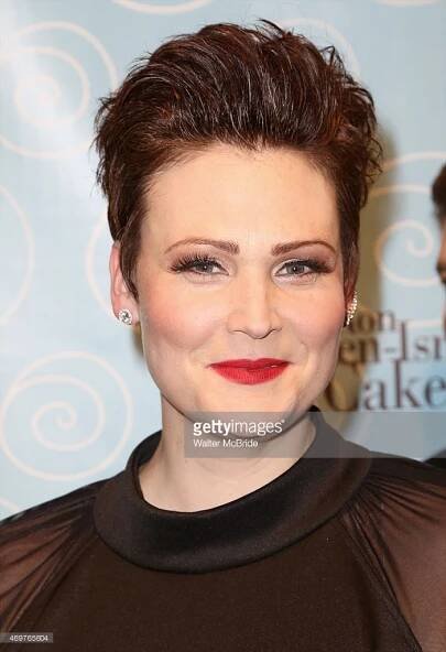Press Photos | Lisa Howard – Actress Singer Model Broadway Film