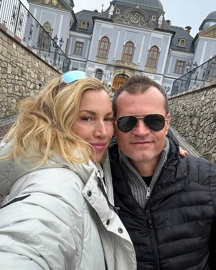 Zapózovala v rouše Evině a fanoušci jí tipují o desítky let méně! Yvona Maléřová ukázala tělo v sauně
