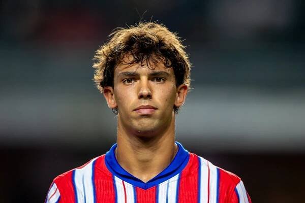 Super agent Jorge Mendes lands in England to wrap up João Félix's exit from Atlético Madrid - Get Spanish Football News