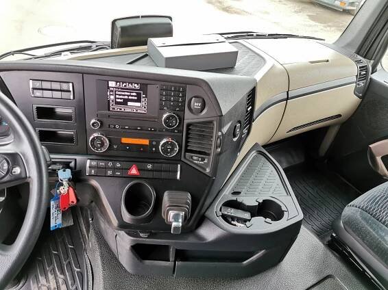 MERCEDES BENZ ACTROS 1832 L 18t EURO 6 - sfa.cz