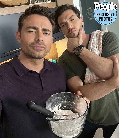 Exclusive behind-the-scenes images from Jonathan Bennett from his new Hallmark movie The Holiday Sitter