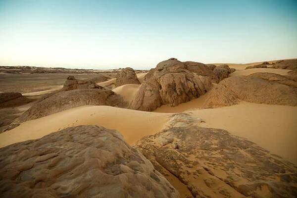 libyjská sahara poušť za úsvitu - desert dawn - stock snímky, obrázky a fotky