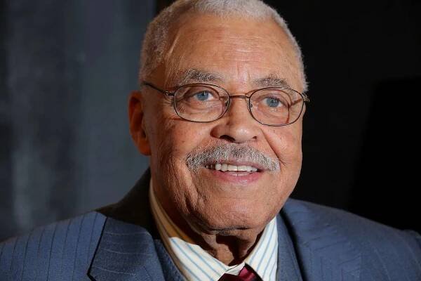 How James Earl Jones 'Paved the Way' on Stage, as Told by the Actor's Contemporary from the '60s (Exclusive)