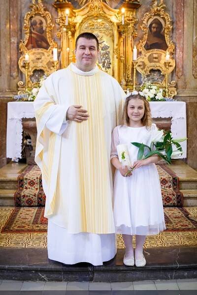 Slavnost 1. sv. přijímání - 19.6.2022 | Farnost Křtiny