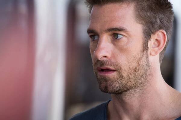 Scott Speedman - Naboso (2014), Obrázek #2