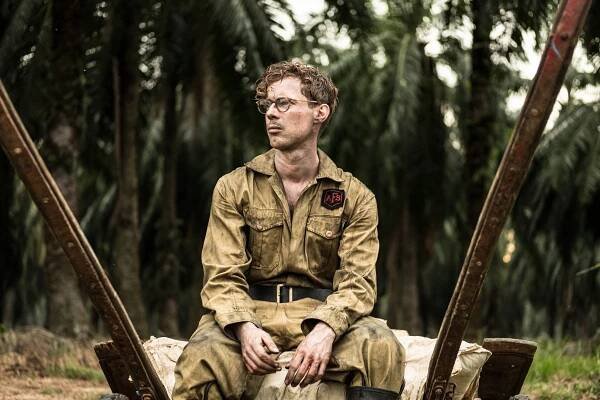 Sevření Singapuru - Singapore for Beginners - Z filmu - Luke Treadaway