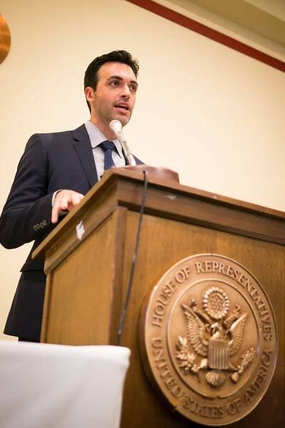 Reid Scott - Actor