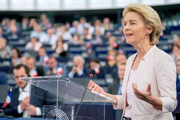 Ursula von der Leyen, présidente de la Commision européenn (wikipédia)