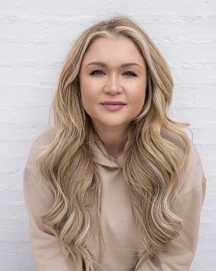 Sophia Thiel past & present: being an influencer & failure - mmmake