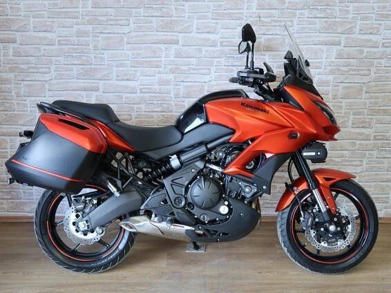 Kawasaki Versys 650 ABS 1.majitel, 6800km, jako nový