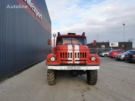 Hasičský vůz ZIL 131 PNS110