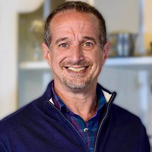 The Future of AI and Its Impact on Business with Jeff Roberts - The Free Agent