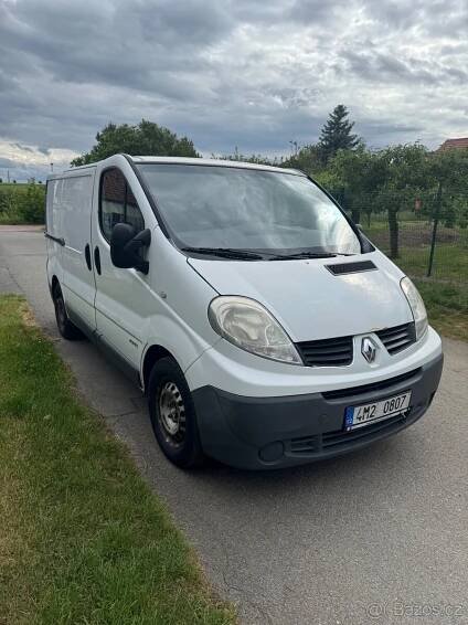 Renault Trafic 2.0 dci, r. 2010